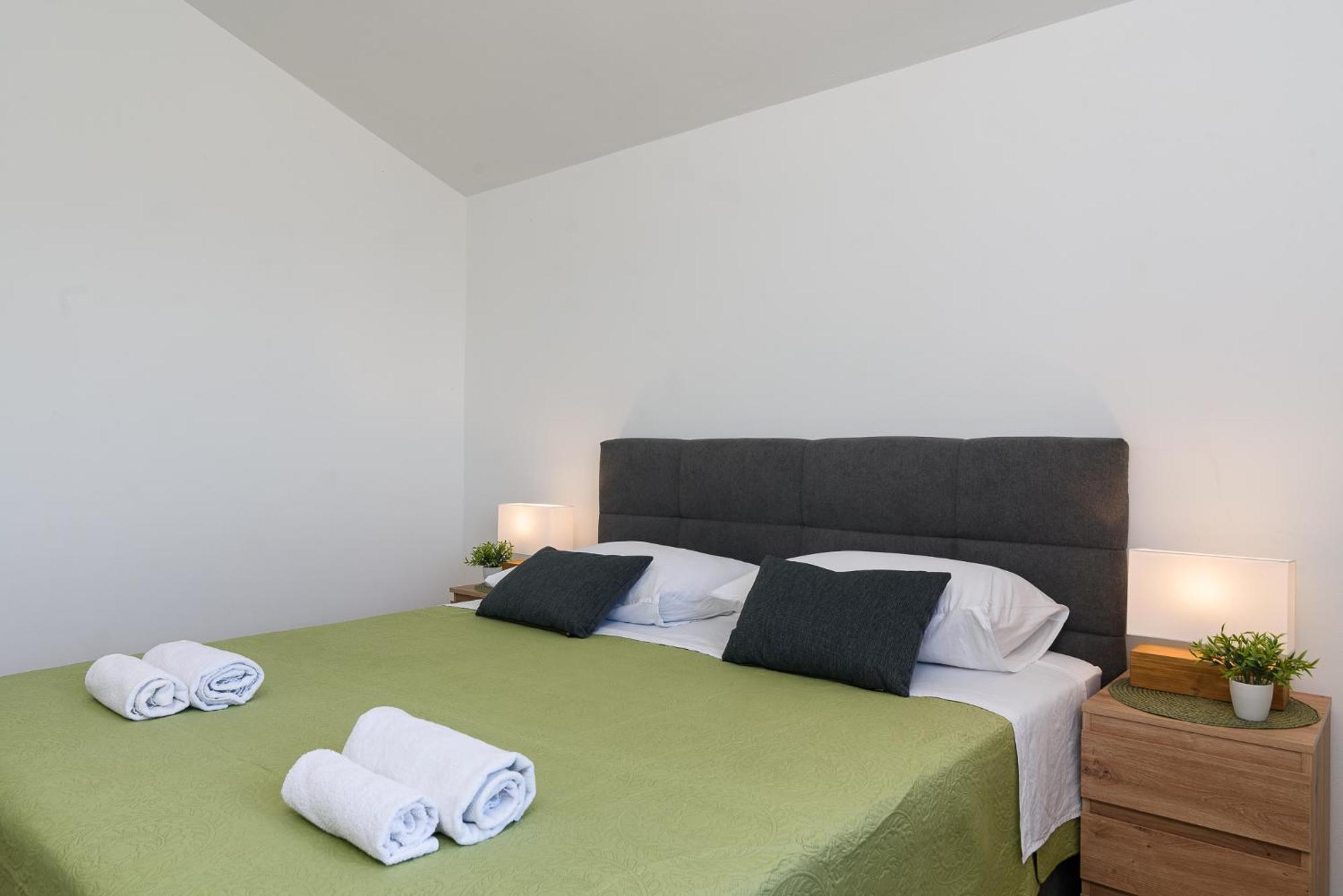 Apartments Eva Trogir Kültér fotó
