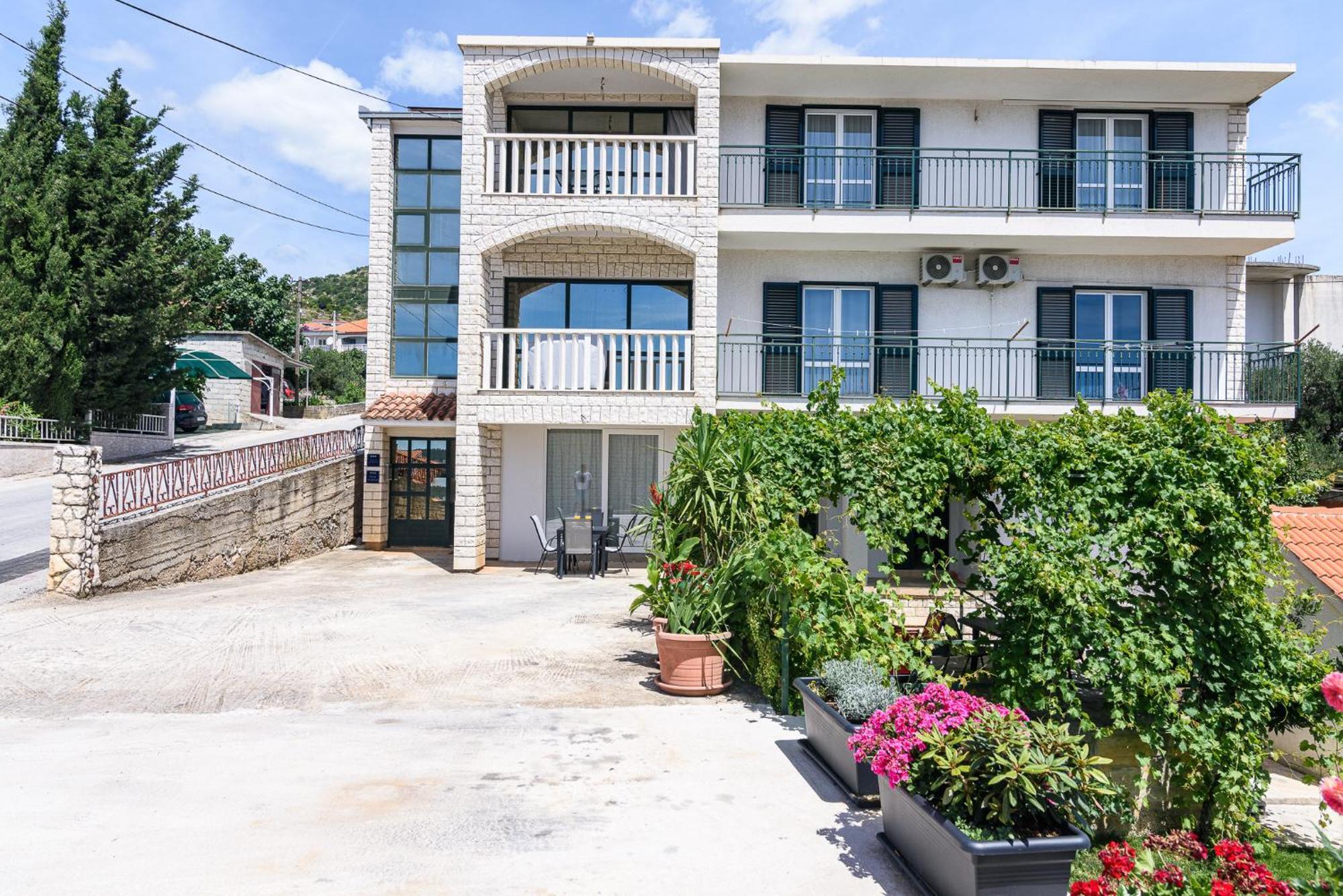 Apartments Eva Trogir Kültér fotó