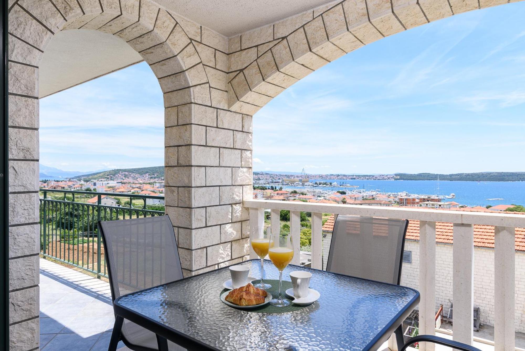 Apartments Eva Trogir Kültér fotó